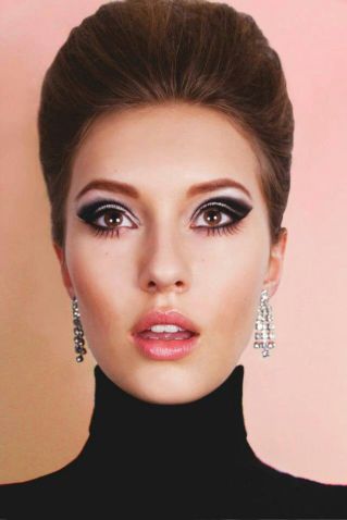 How to apply 1960s style eye makeup